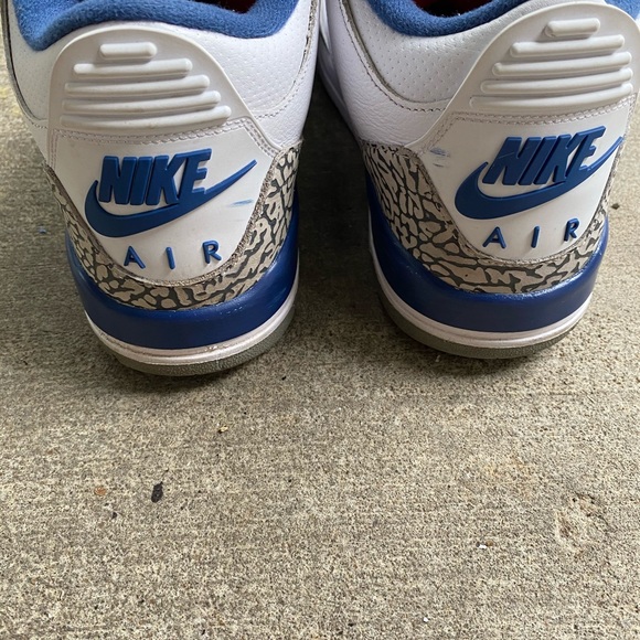 Jordan 3 True Blue 2016 (size 10) - Picture 8 of 13